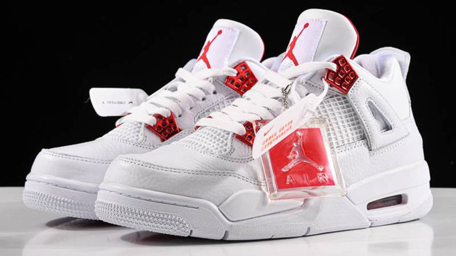 NIKE AIR JORDAN 4 RETRO METALLIC RED