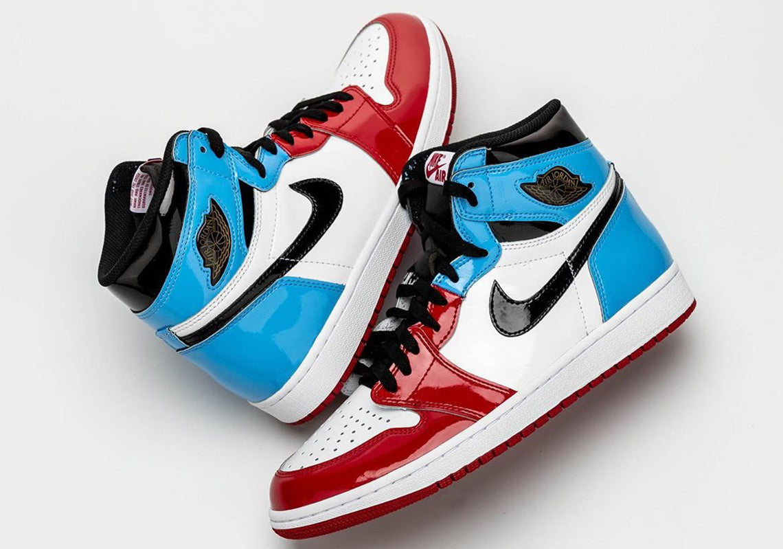 NIKE AIR JORDAN 1 RETRO HIGH FEARLESS UNC CHICAGO