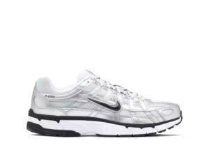 NIKE P-6000 METALLIC SILVER